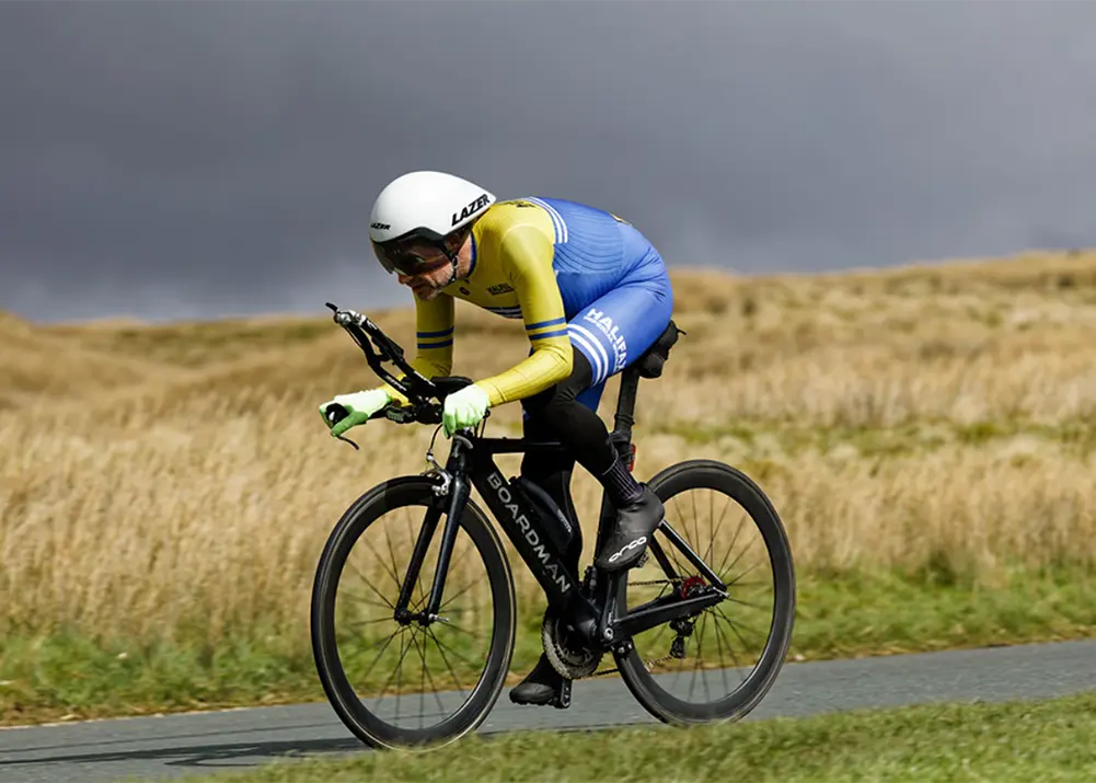 Rider in aero tuck on a club time trial